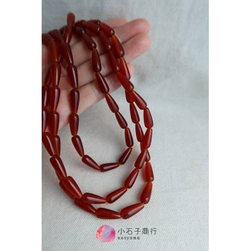 紅瑪瑙-圓水滴6x16mm(直洞) (1入)